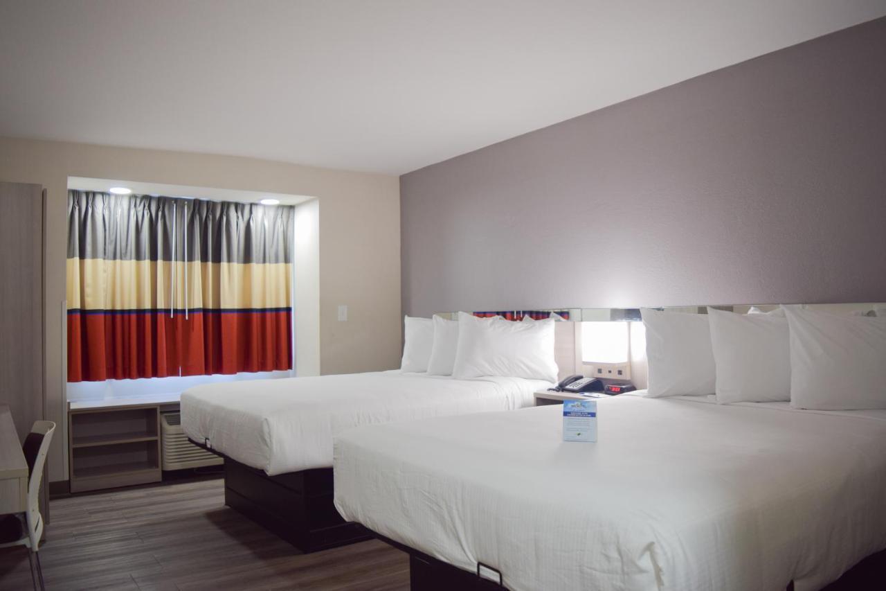 Travelers Inn And Suites Raleigh Exteriör bild